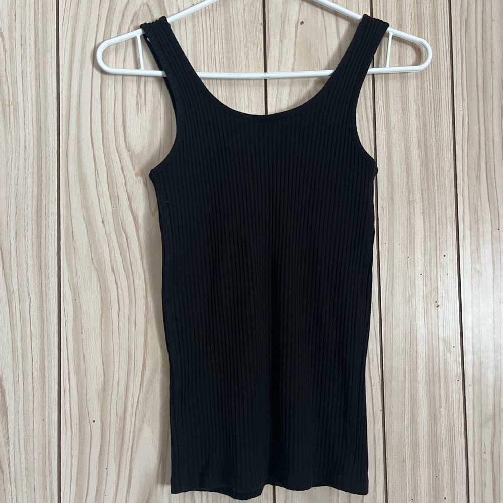 H&M Ribbed Tank - Picture 3 of 6
